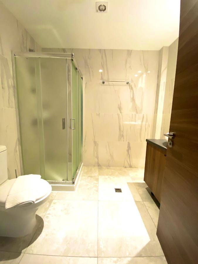 Eleonora Hotel Apartments ลาร์นาคา ภายนอก รูปภาพ
