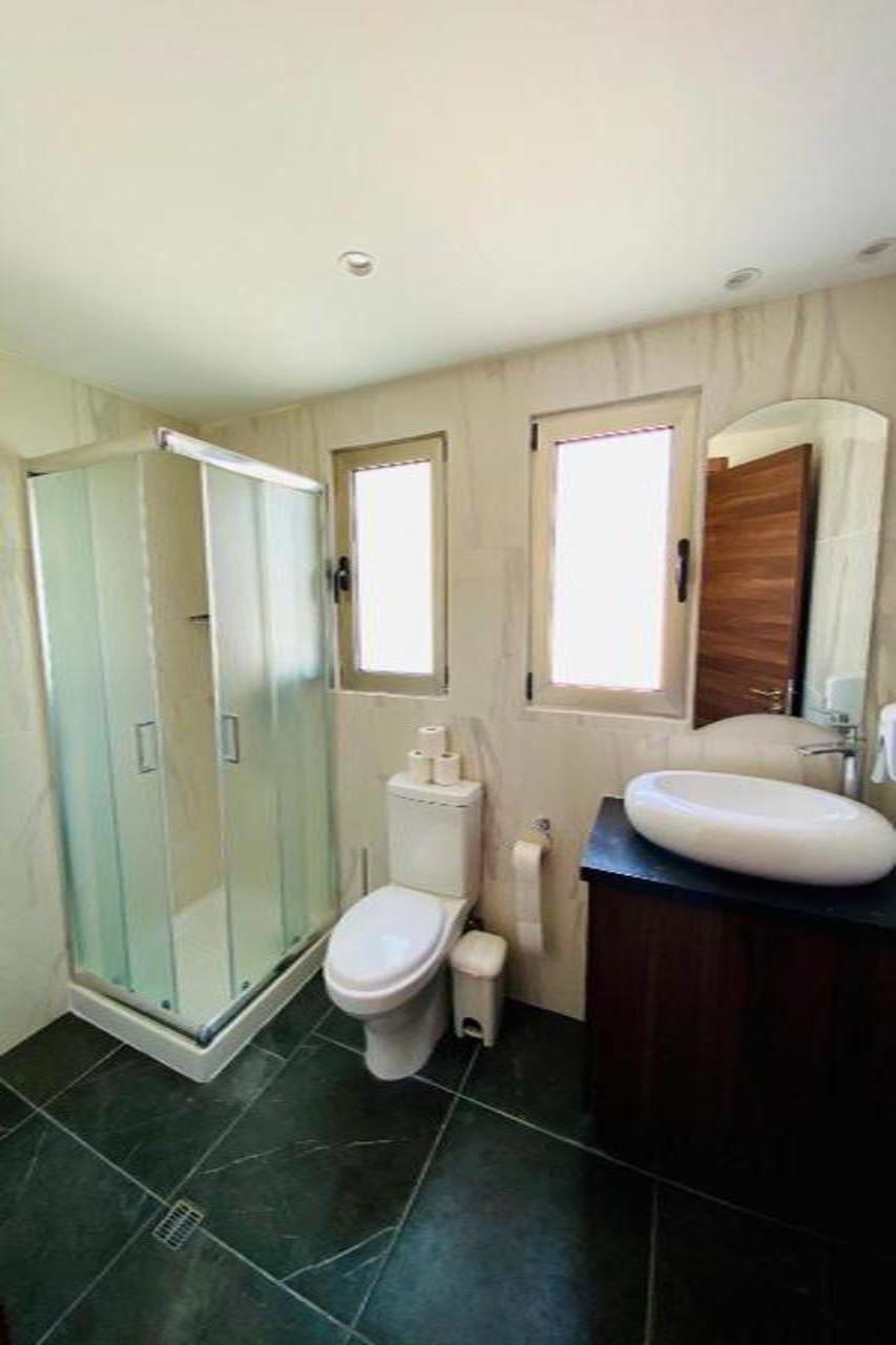 Eleonora Hotel Apartments ลาร์นาคา ภายนอก รูปภาพ