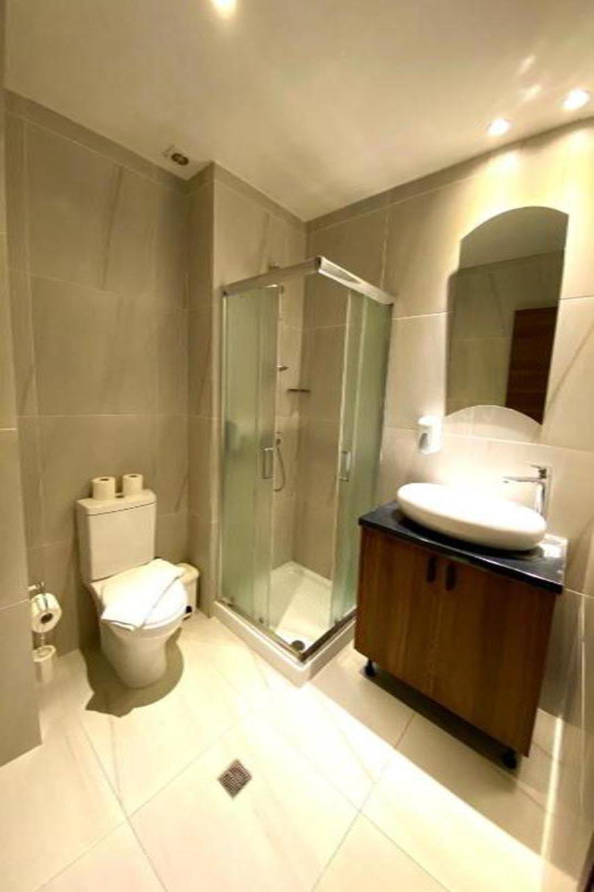 Eleonora Hotel Apartments ลาร์นาคา ภายนอก รูปภาพ
