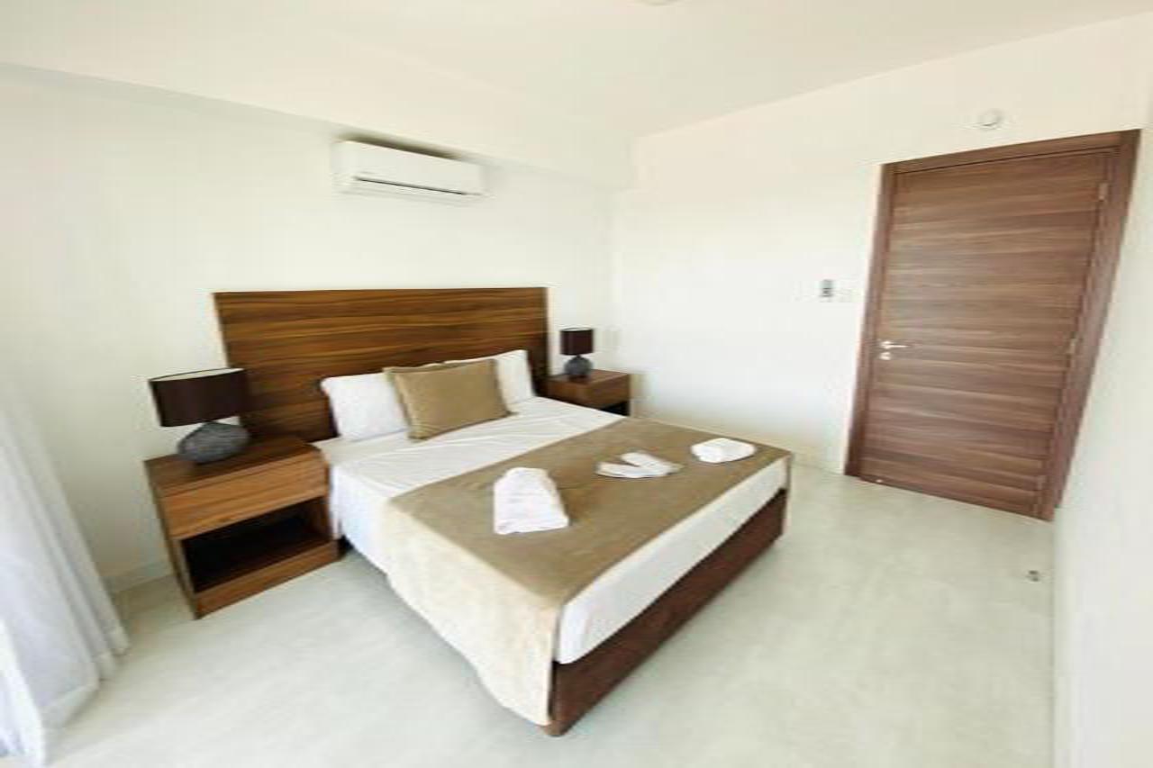 Eleonora Hotel Apartments ลาร์นาคา ภายนอก รูปภาพ